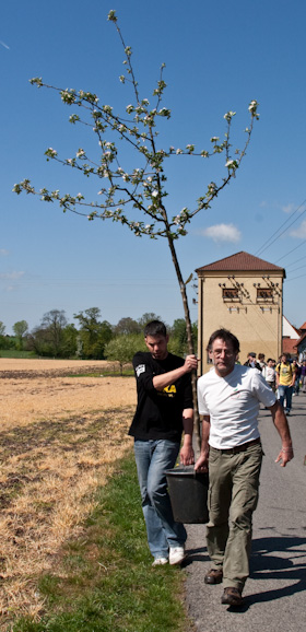 Demonstration von Gendreck-weg in Rodelheim/Kitzingen