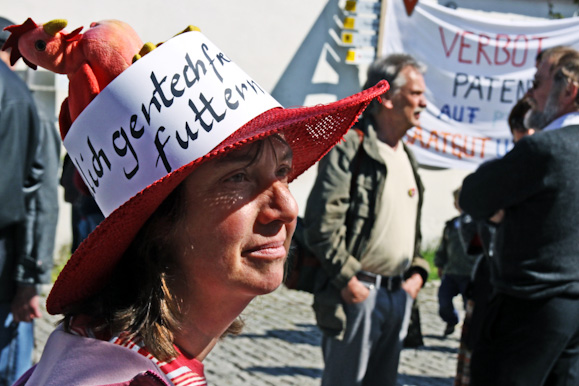 Demonstration von Gendreck-weg in Rodelsee/Kitzingen