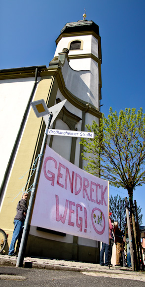 Demonstration von Gendreck-weg in Rodelsee/Kitzingen